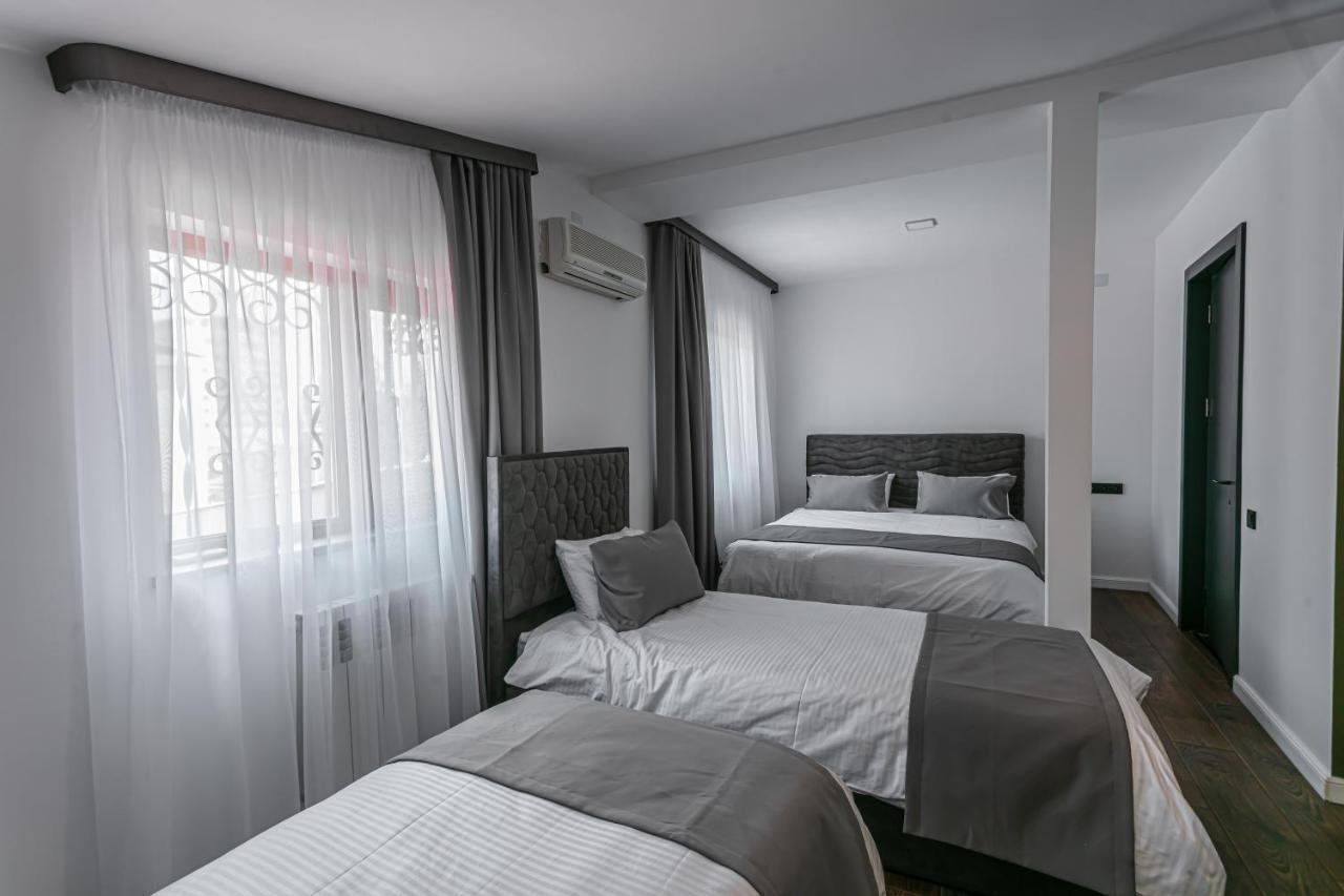 Luxe Apartment In Center Erivan Dış mekan fotoğraf