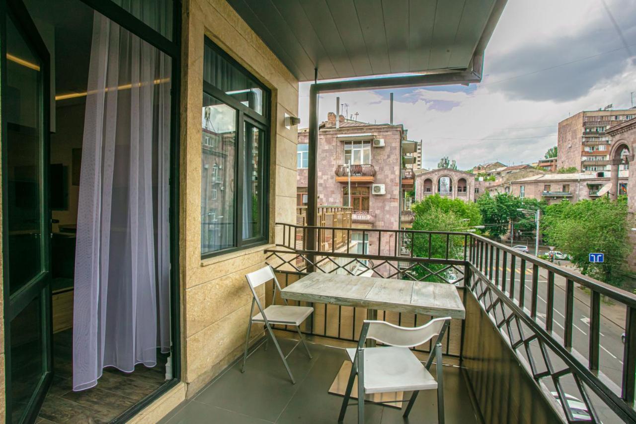 Luxe Apartment In Center Erivan Dış mekan fotoğraf