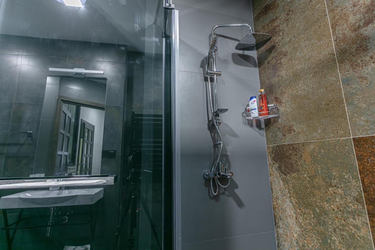 Luxe Apartment In Center Erivan Dış mekan fotoğraf