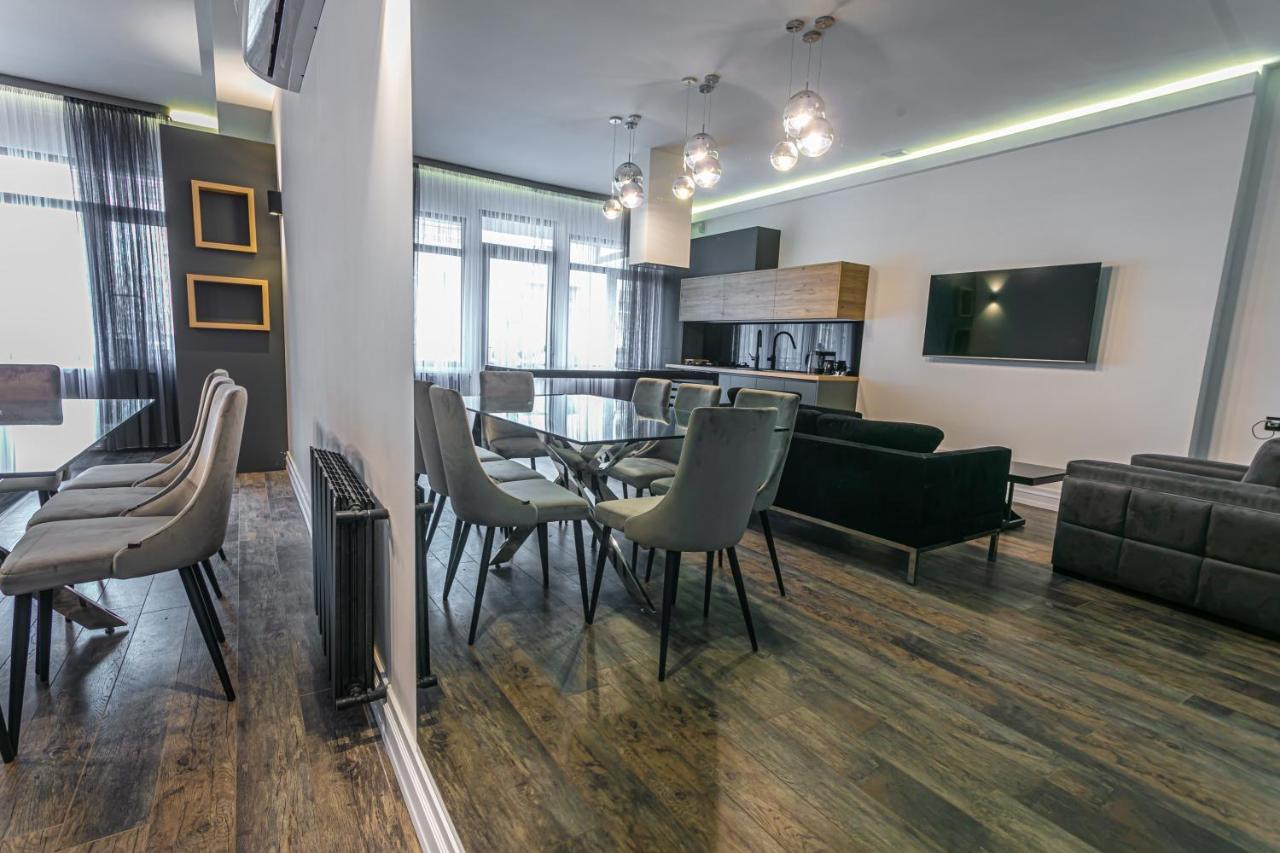 Luxe Apartment In Center Erivan Dış mekan fotoğraf