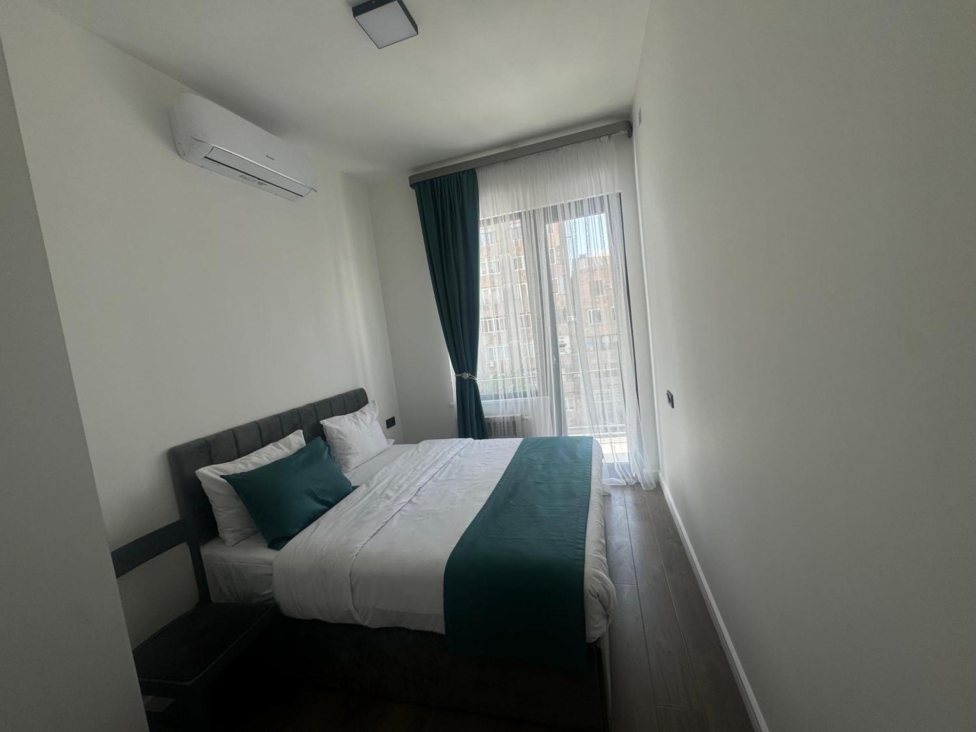 Luxe Apartment In Center Erivan Dış mekan fotoğraf